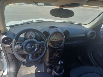 MINI Mini Countryman 1.6 Cooper D Countryman (3)