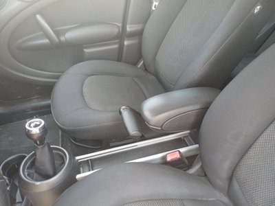 MINI Mini Countryman 1.6 Cooper D Countryman (5)