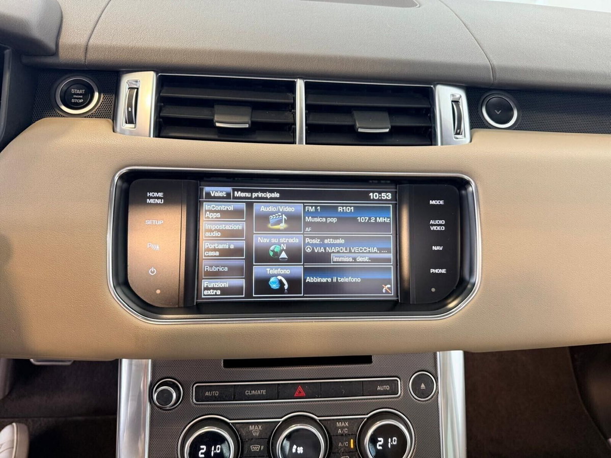 Land Rover Range Rover Sport 3.0 TDV6 SE (10)