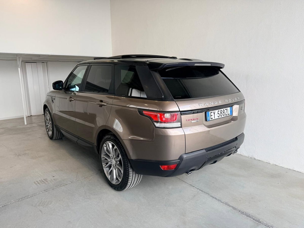 Land Rover Range Rover Sport 3.0 TDV6 SE (4)