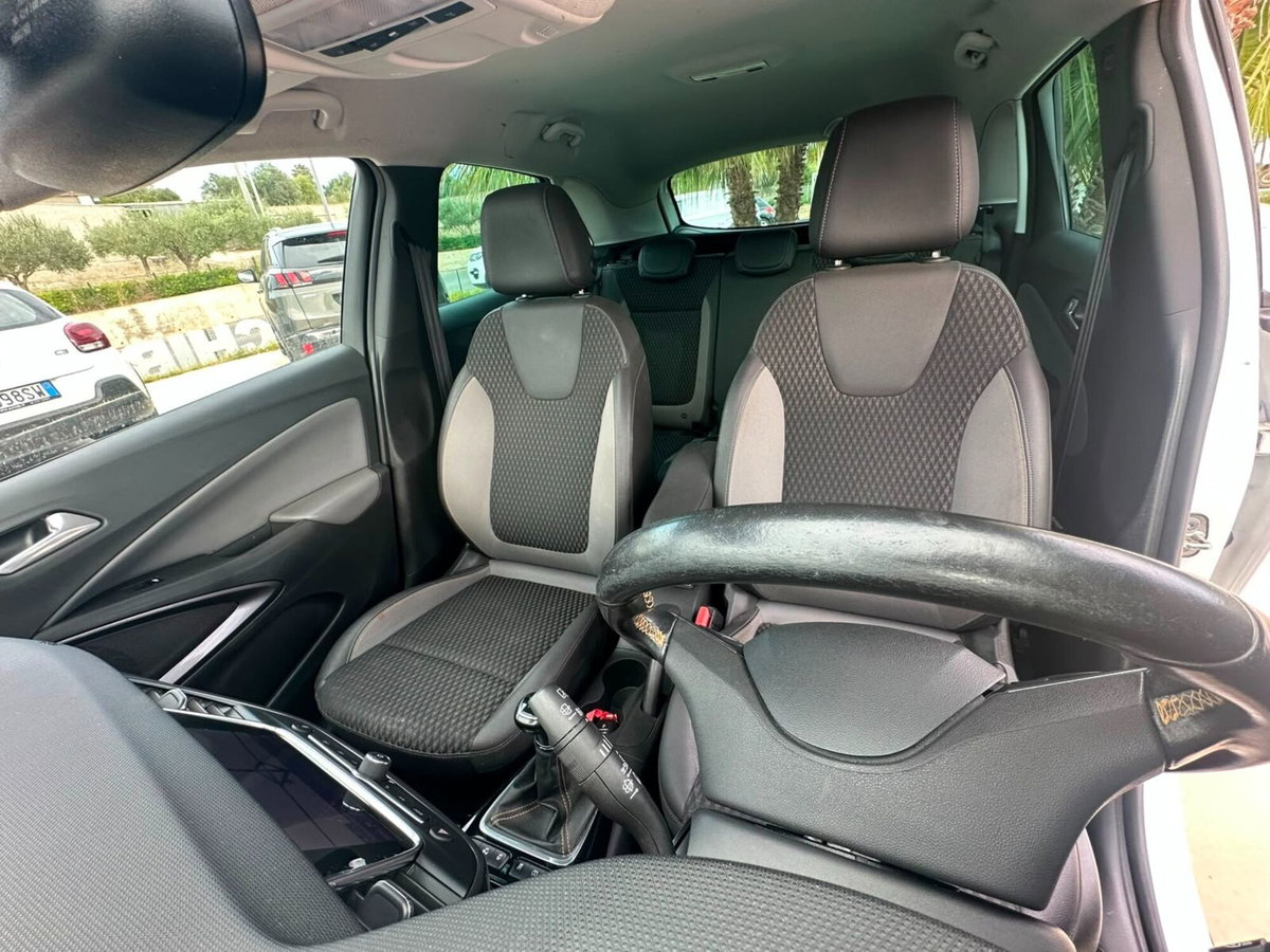 Opel Crossland X 1.6 ECOTEC D 8V Start&Stop Ultimate (11)
