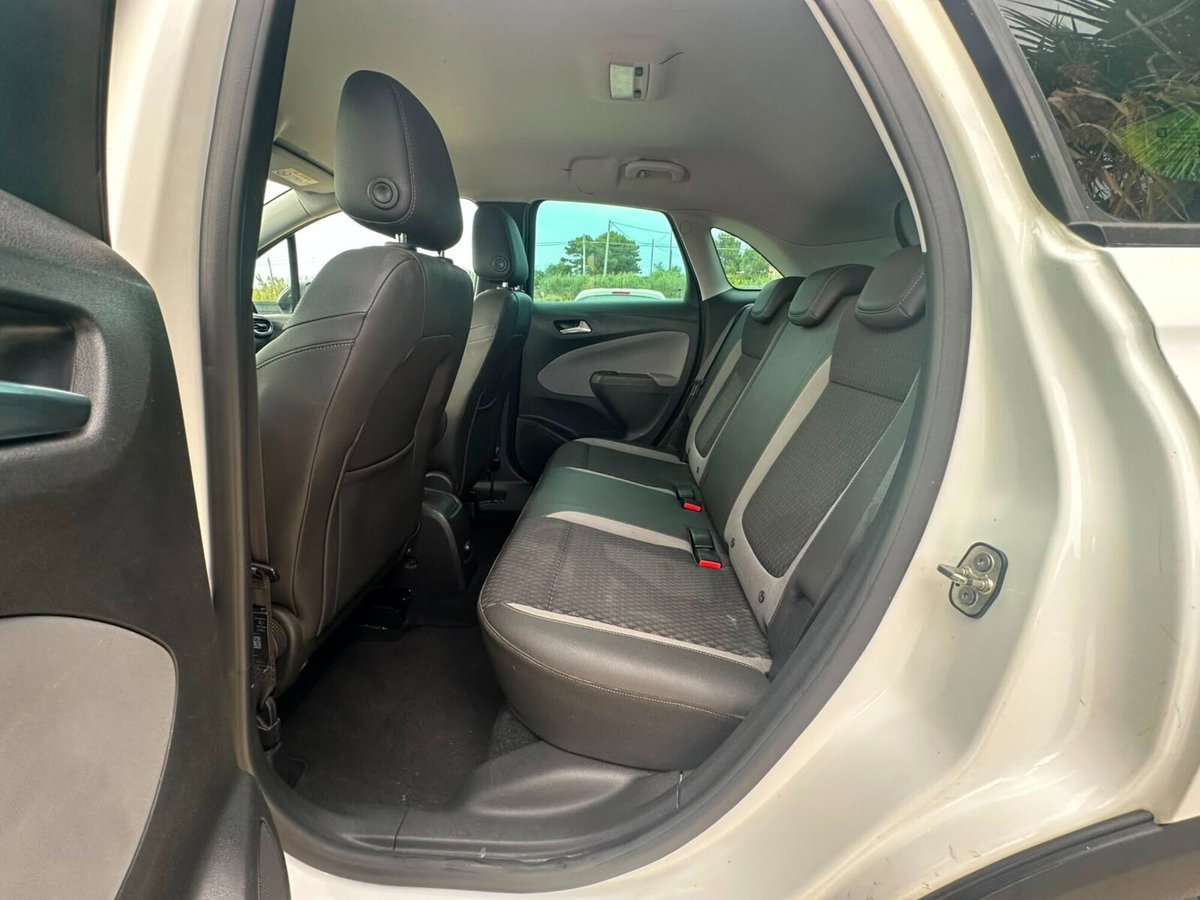 Opel Crossland X 1.6 ECOTEC D 8V Start&Stop Ultimate (17)
