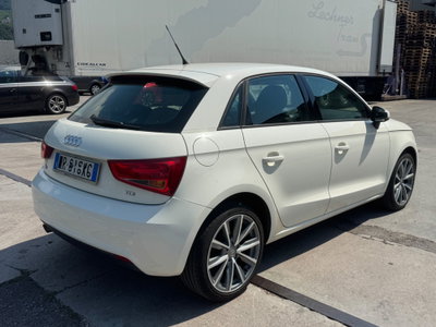 Audi A1 1.6 TDI Ambition (5)