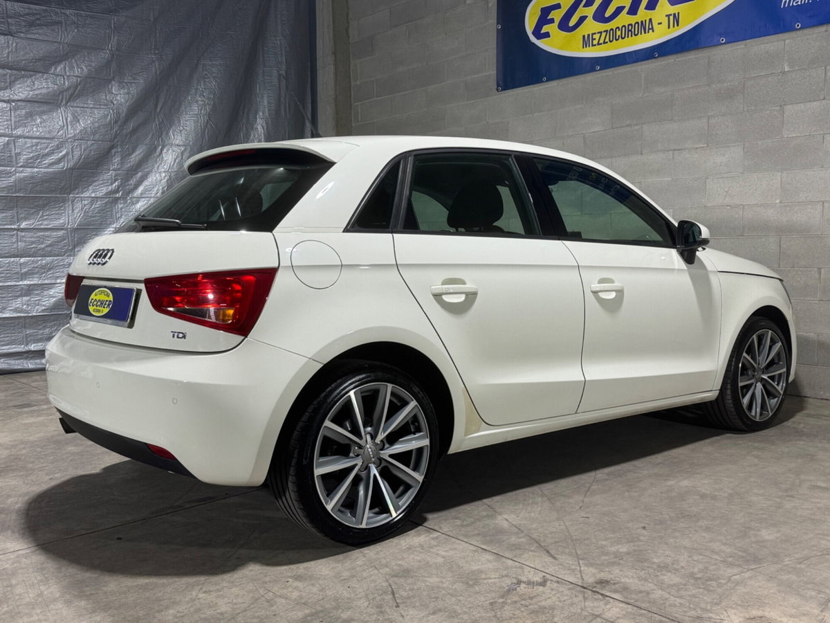 Audi A1 1.6 TDI Ambition (8)