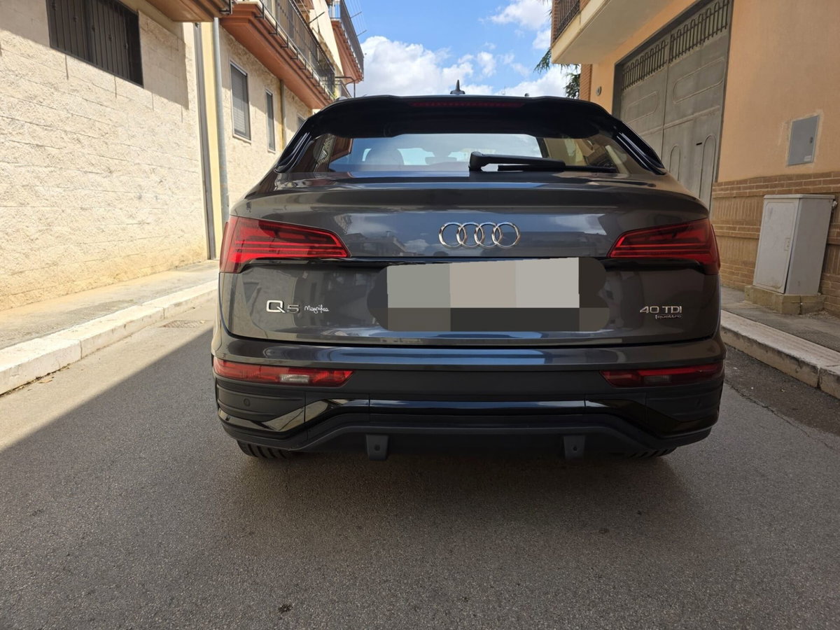 Audi Q5 40 TDI 204 CV quattro S tronic S line plus (10)