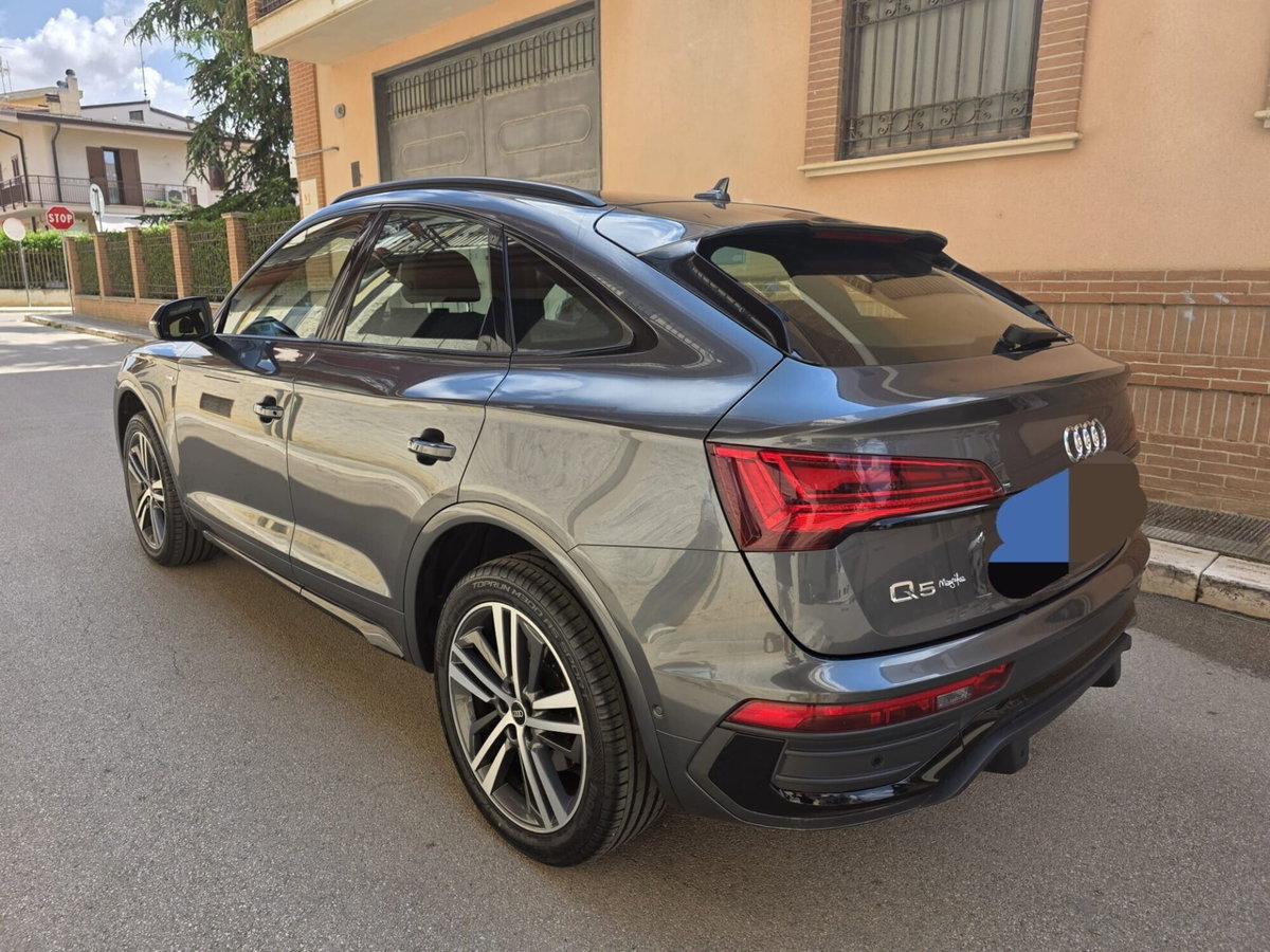 Audi Q5 40 TDI 204 CV quattro S tronic S line plus (9)