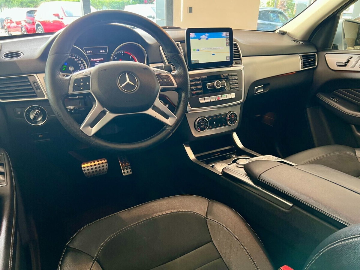 Mercedes-Benz Classe ML 350 BlueTEC 4Matic Premium (12)