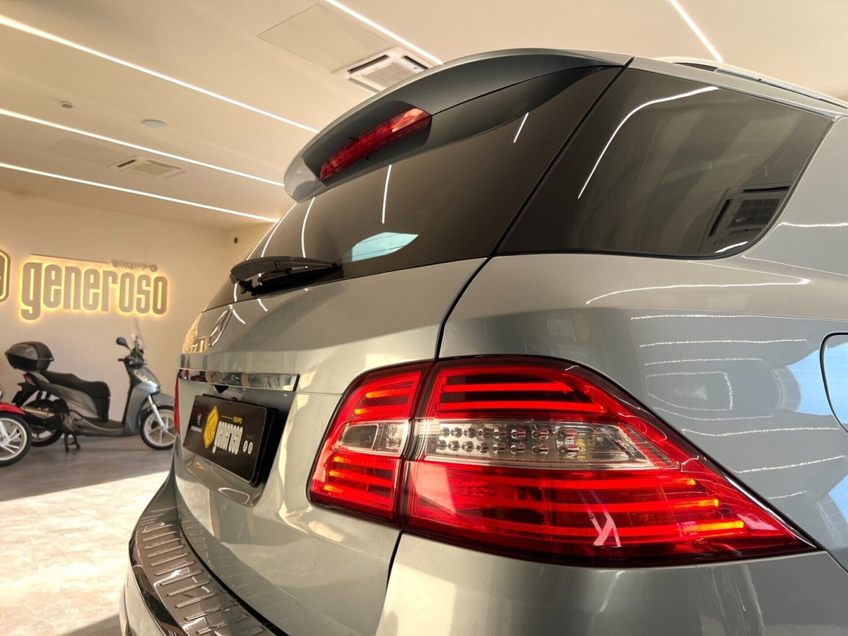 Mercedes-Benz Classe ML 350 BlueTEC 4Matic Premium (6)