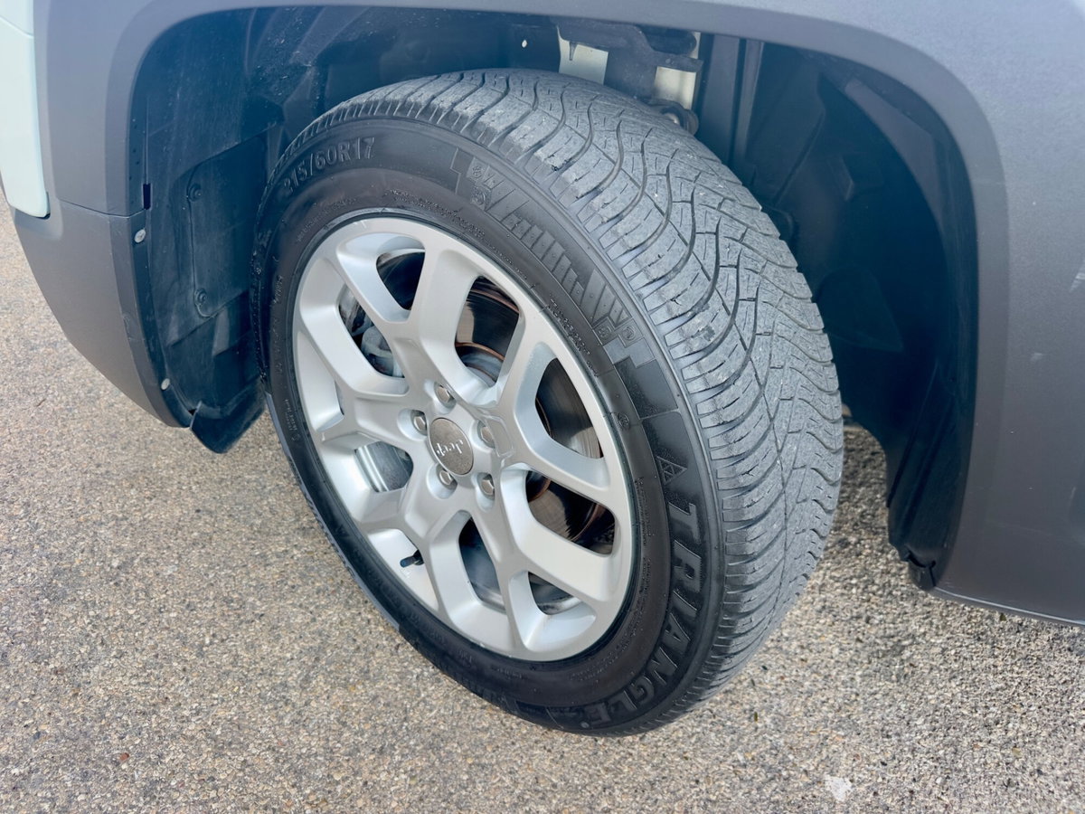 Jeep Renegade 1.6 Mjt 120 CV Limited (13)