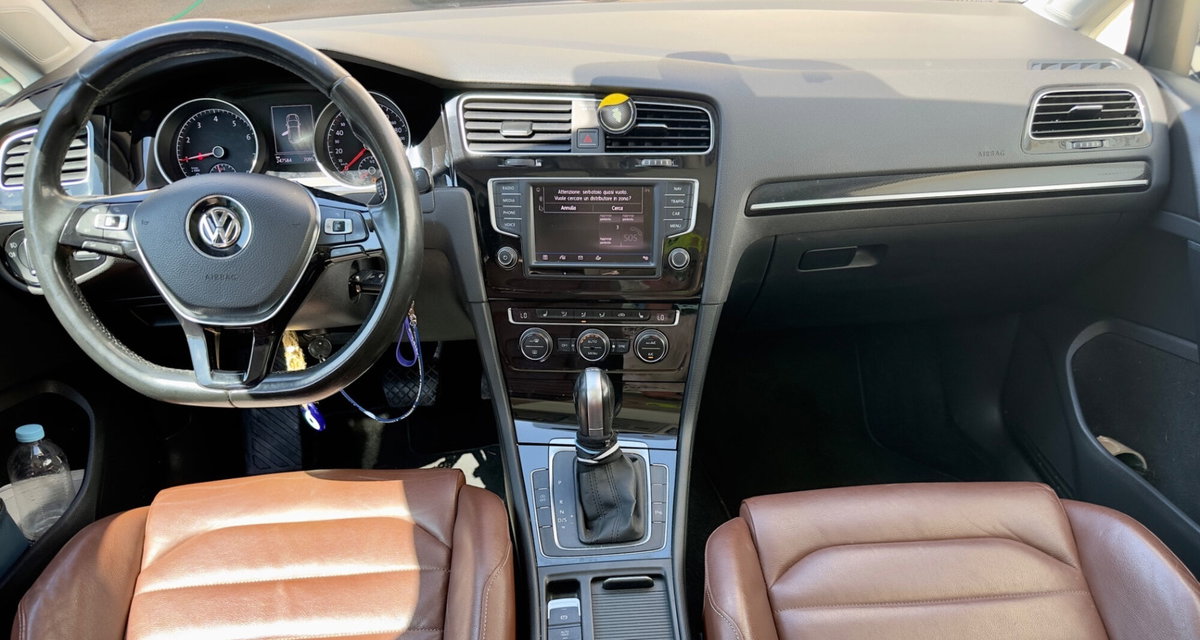 Volkswagen Golf 1.4 TGI DSG 5p. Highline BlueMotion (11)