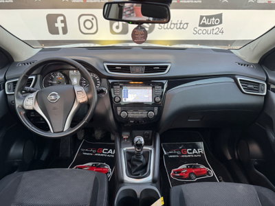 Nissan Qashqai 1.5 dCi Tekna (10)