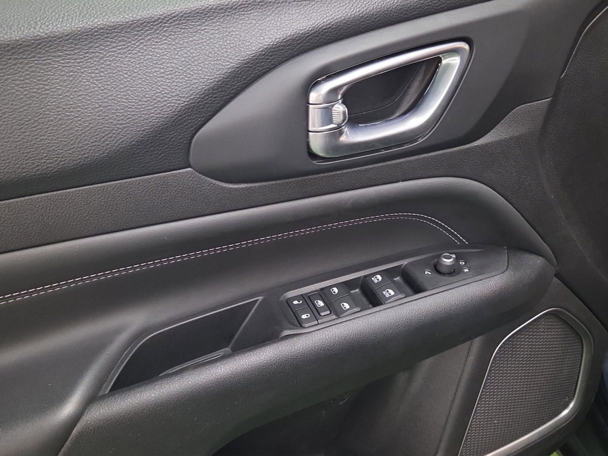 Jeep Compass 1.3 T4 190CV PHEV AT6 4xe Limited (12)