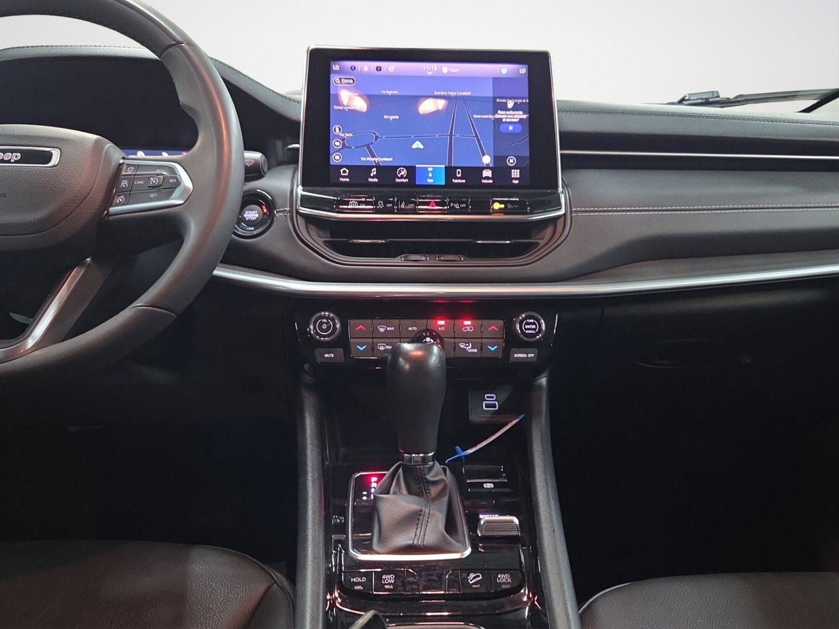 Jeep Compass 1.3 T4 190CV PHEV AT6 4xe Limited (15)