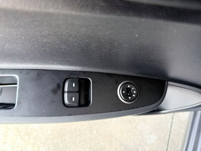 Hyundai i10 1.0 MPI Tech (17)