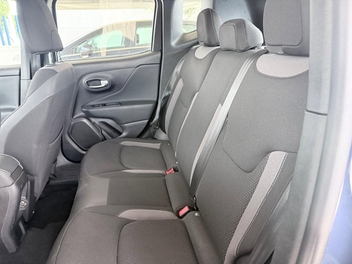 Jeep Renegade 1.6 Mjt 130 CV Limited (18)