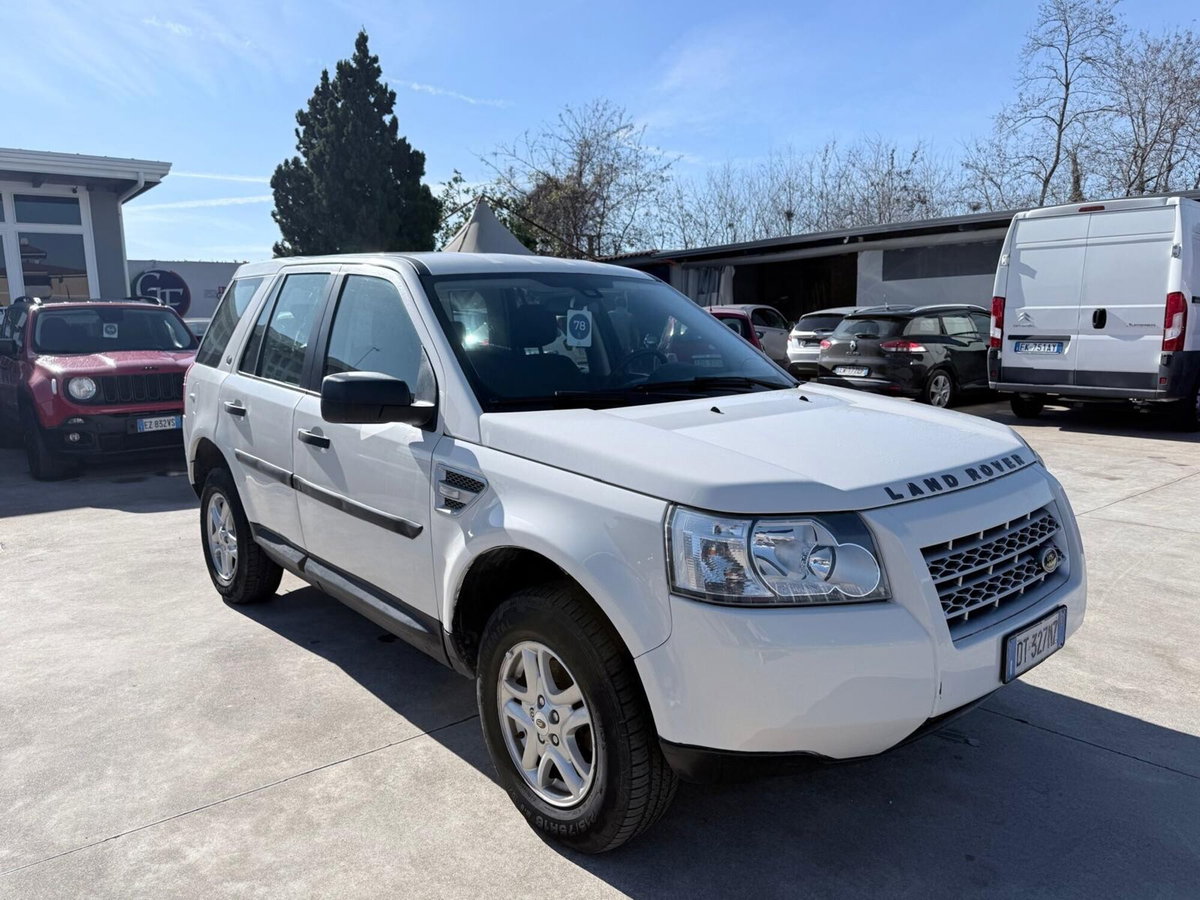 Land Rover Freelander 2.2 TD4 S.W. HSE (3)