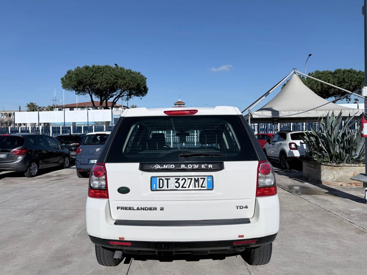 Land Rover Freelander 2.2 TD4 S.W. HSE (5)