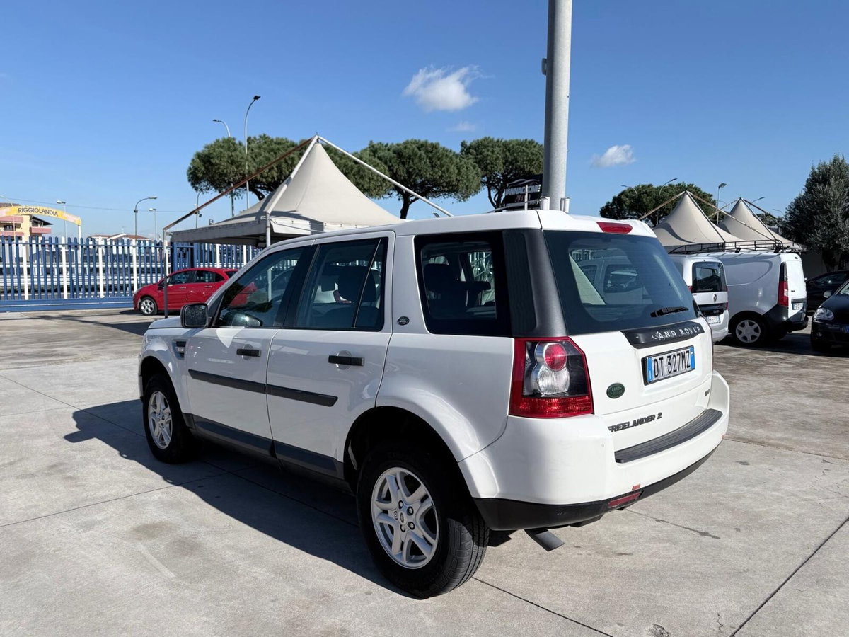 Land Rover Freelander 2.2 TD4 S.W. HSE (6)