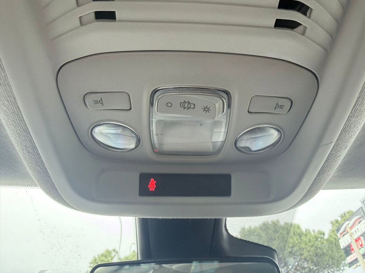 Citroen C3 Aircross PureTech 82 Shine (17)
