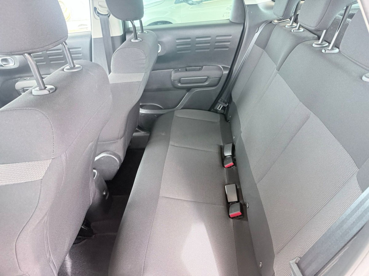 Citroen C3 Aircross PureTech 82 Shine (19)