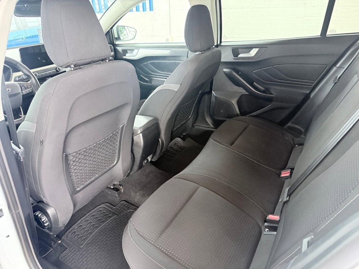 Ford Focus Station Wagon 1.5 EcoBlue 120 CV automatico SW Vignale Co-Pilot (18)