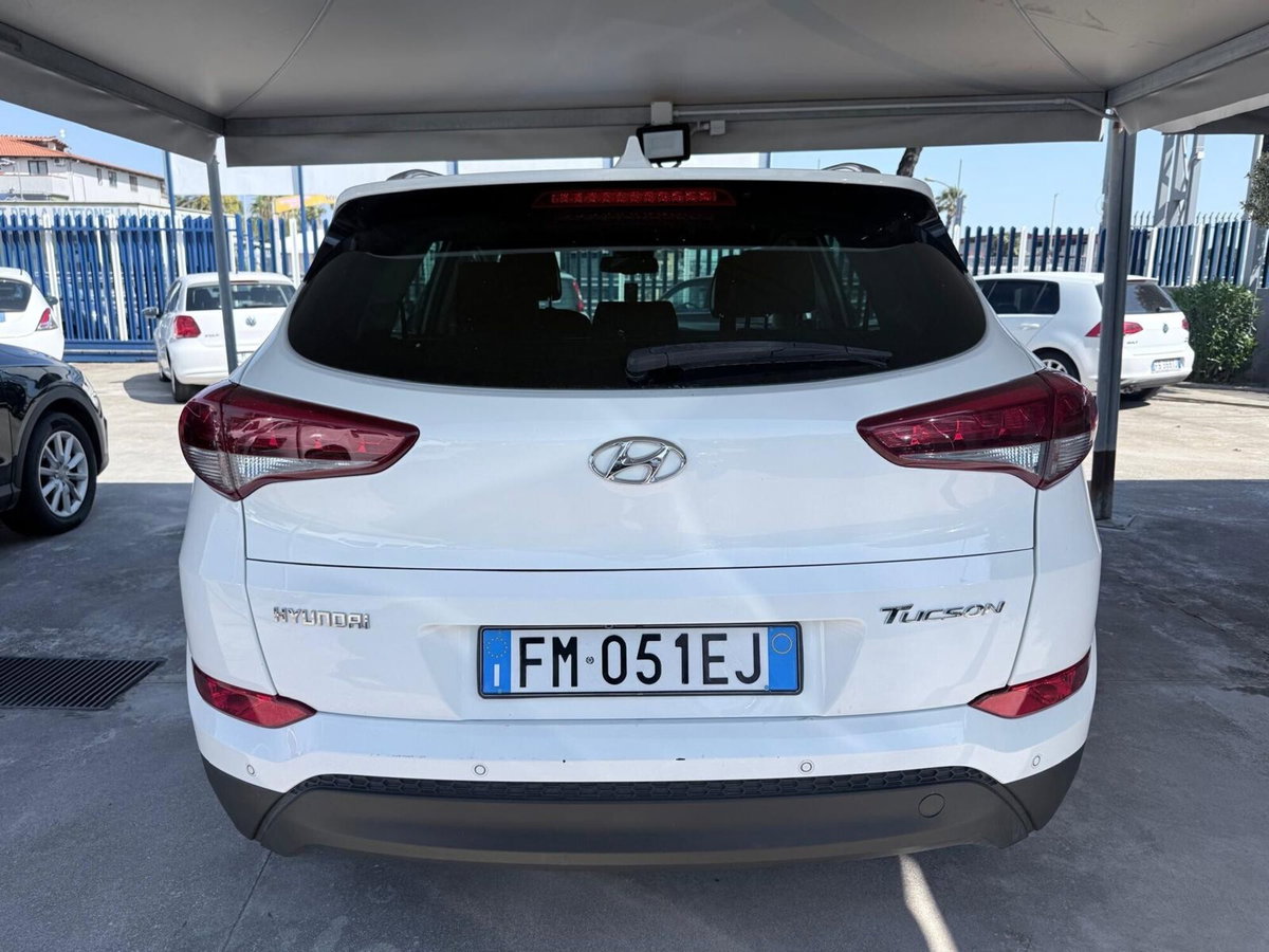 Hyundai Tucson 1.7 CRDi Sound Edition (4)