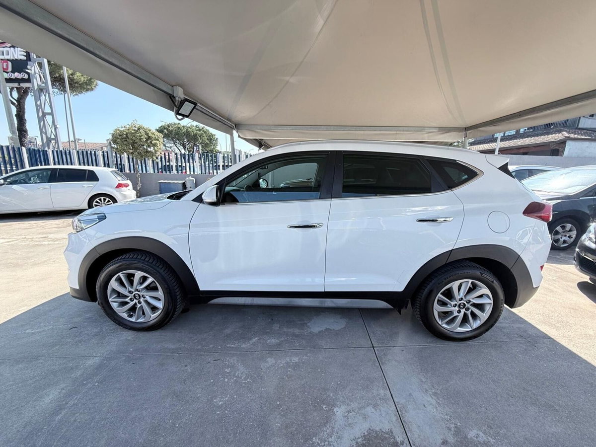 Hyundai Tucson 1.7 CRDi Sound Edition (8)