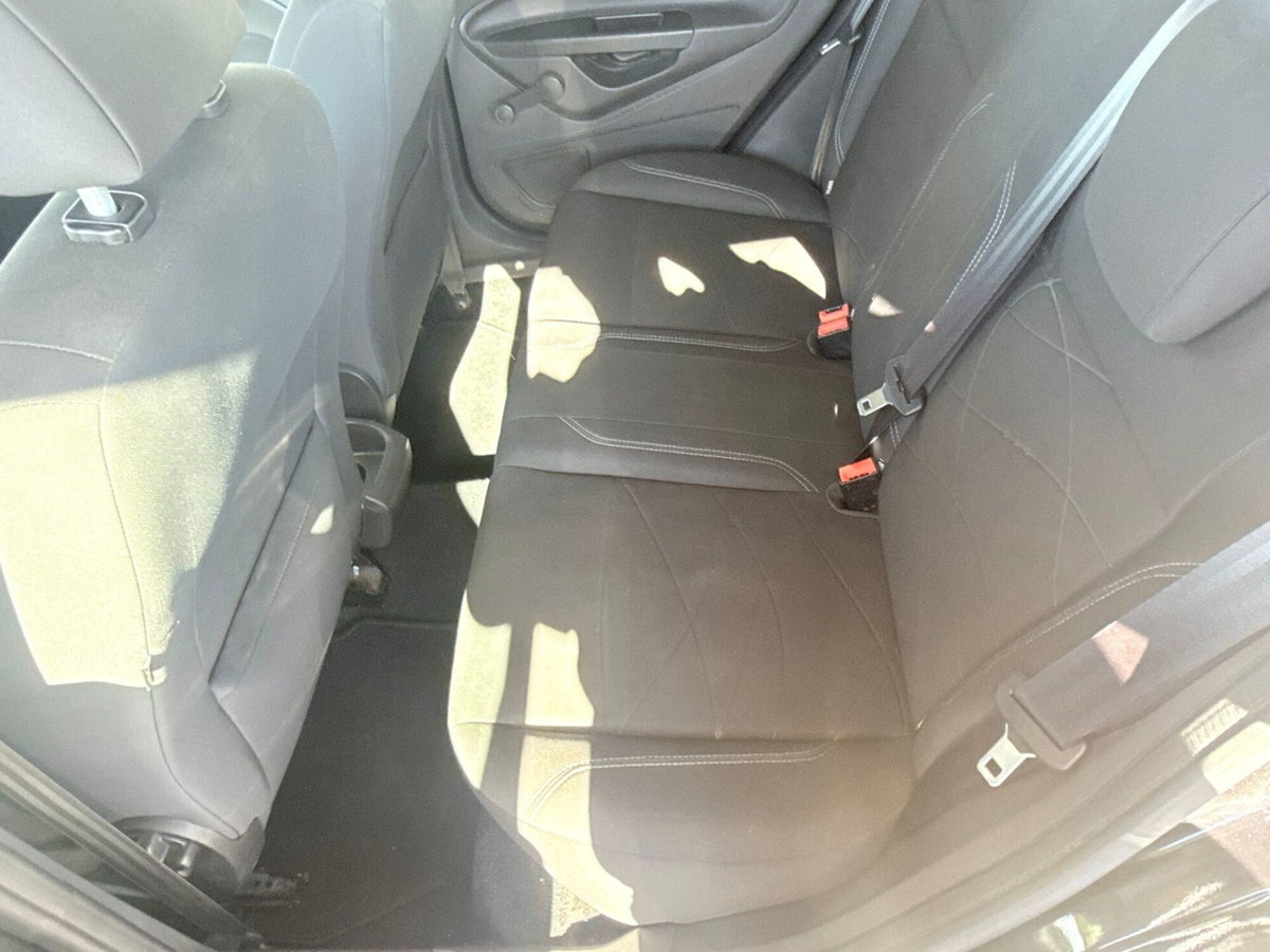Ford Fiesta 1.0 80CV 5 porte Titanium (20)