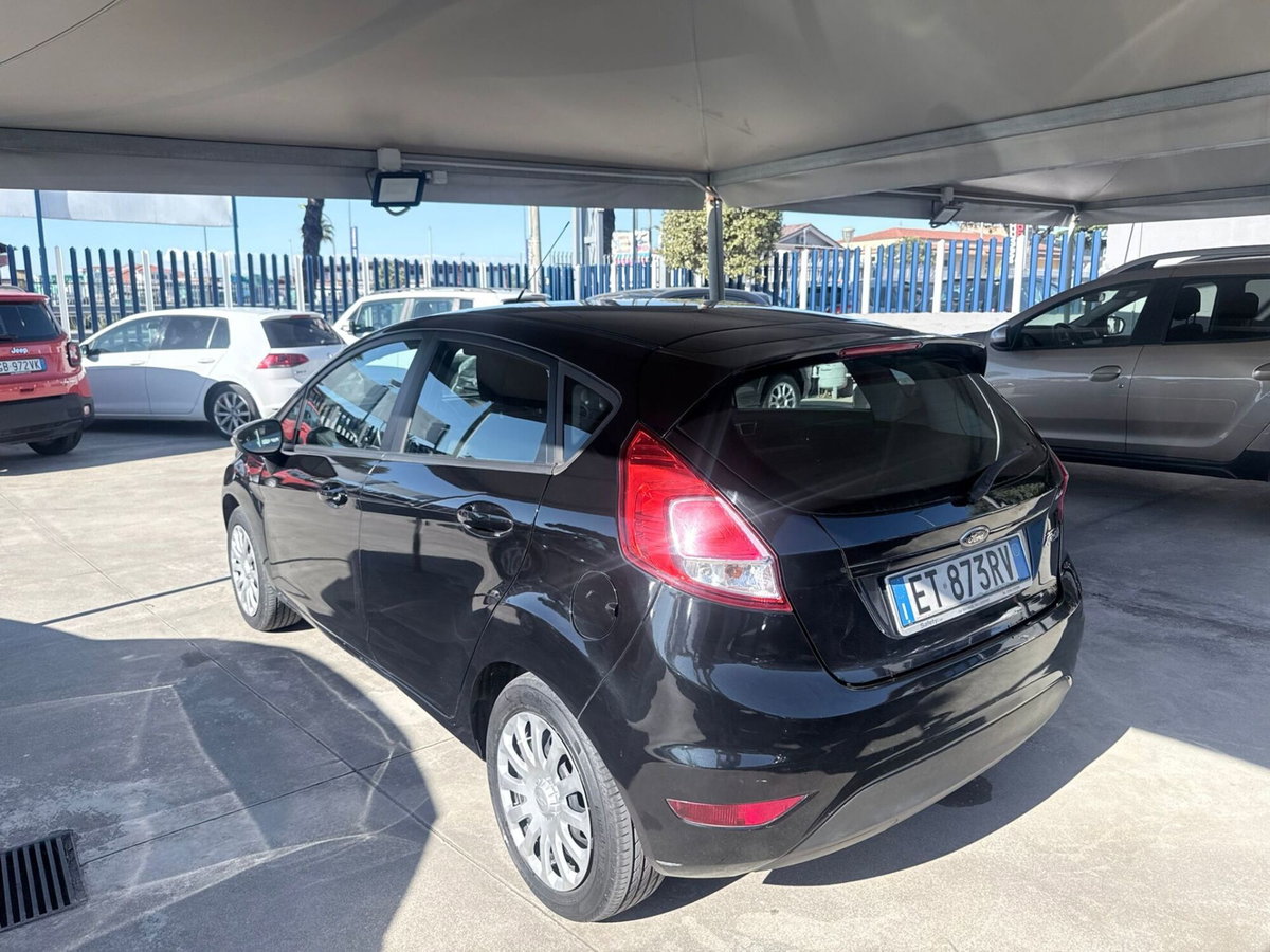 Ford Fiesta 1.0 80CV 5 porte Titanium (6)