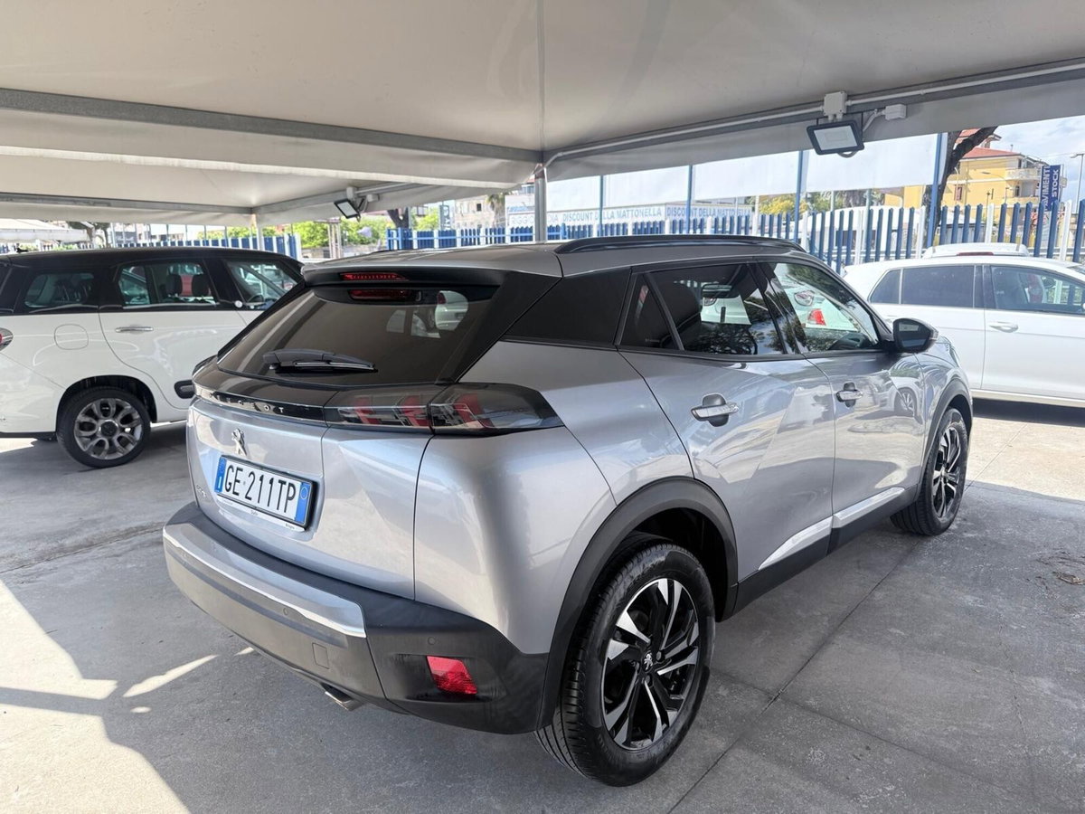 Peugeot 2008 BlueHDi 110 S&S GT (6)