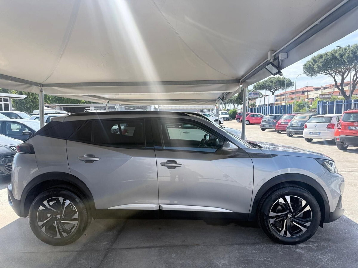 Peugeot 2008 BlueHDi 110 S&S GT (8)