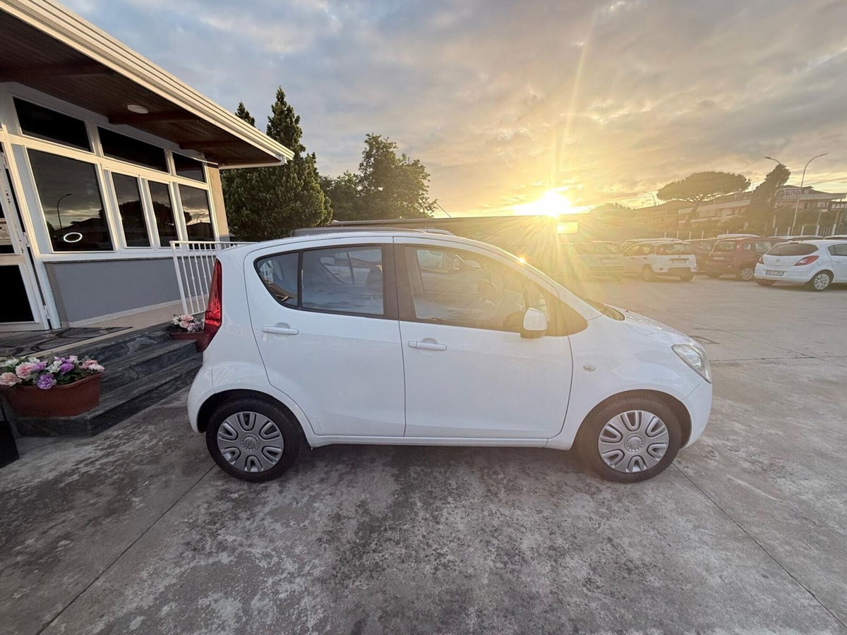 Opel Agila 1.2 16V 94 CV Elective (8)