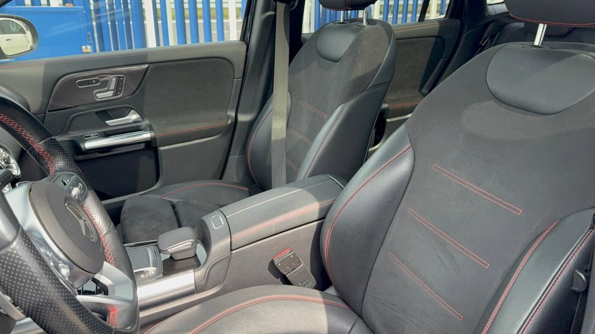 Mercedes-Benz GLA SUV 220 d Automatic 4Matic Premium (10)