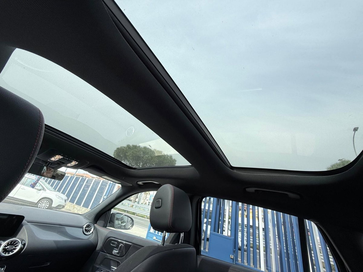 Mercedes-Benz GLA SUV 220 d Automatic 4Matic Premium (13)