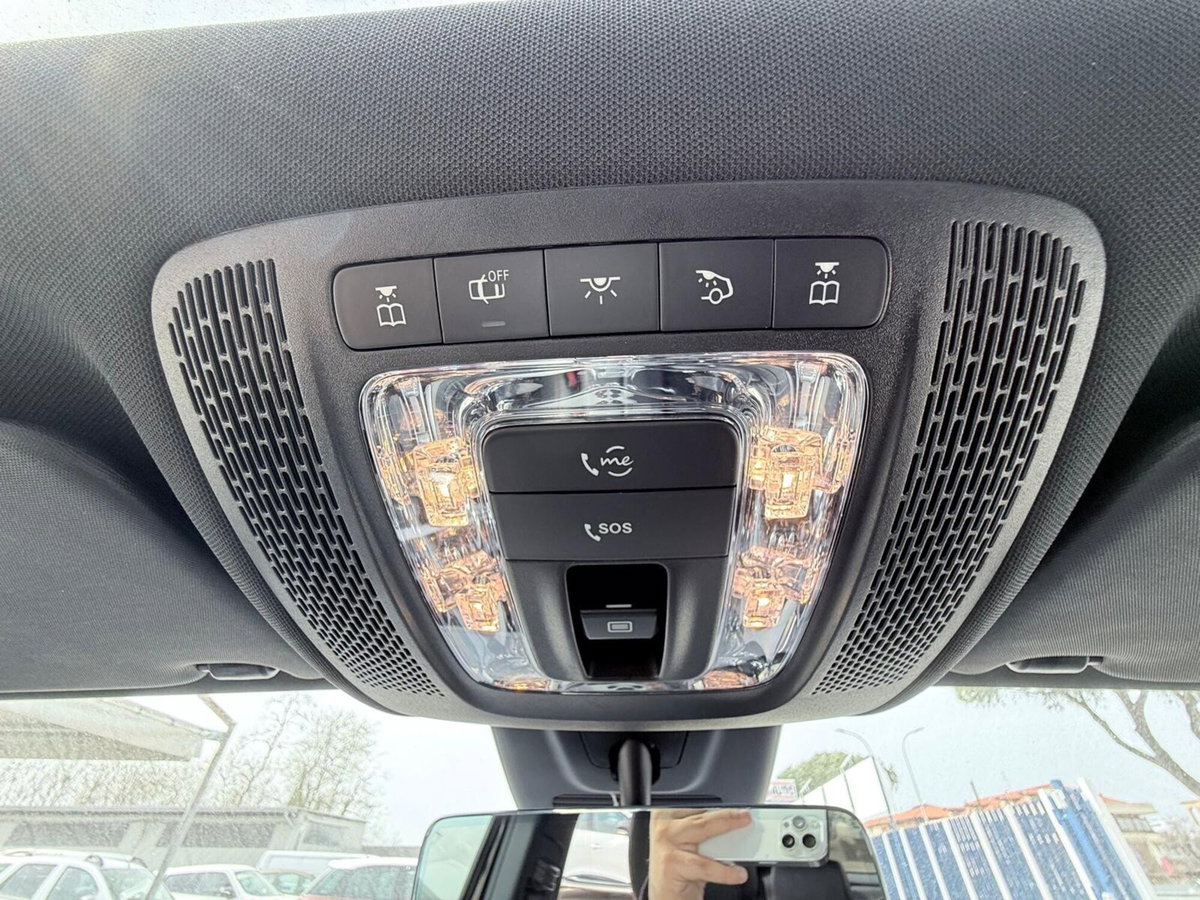 Mercedes-Benz GLA SUV 220 d Automatic 4Matic Premium (15)