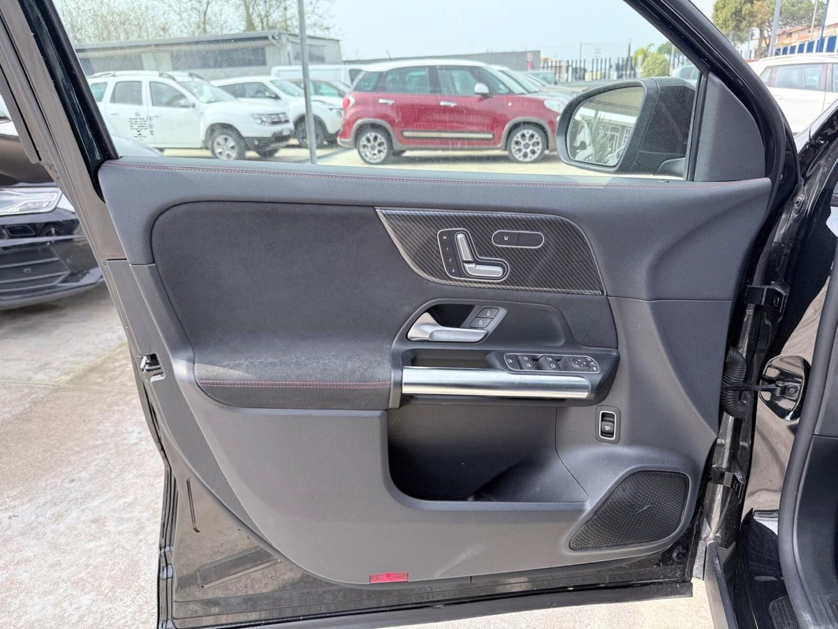 Mercedes-Benz GLA SUV 220 d Automatic 4Matic Premium (16)