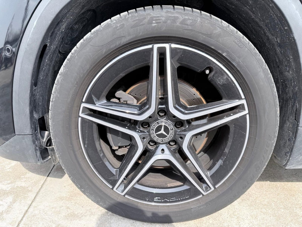 Mercedes-Benz GLA SUV 220 d Automatic 4Matic Premium (20)