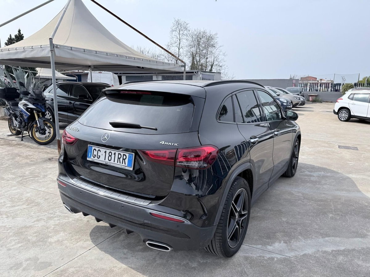 Mercedes-Benz GLA SUV 220 d Automatic 4Matic Premium (5)