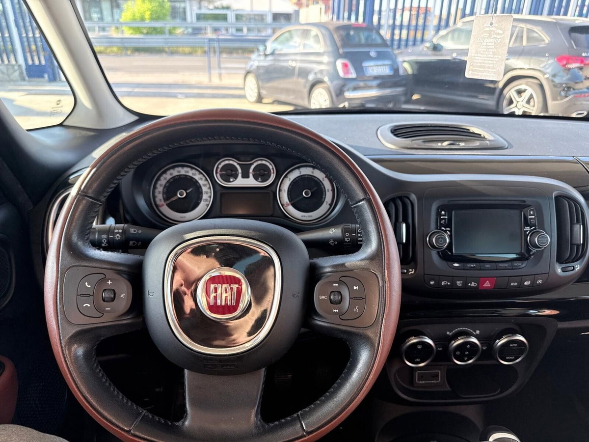 Fiat 500L 1.6 Multijet 105 CV Trekking (11)