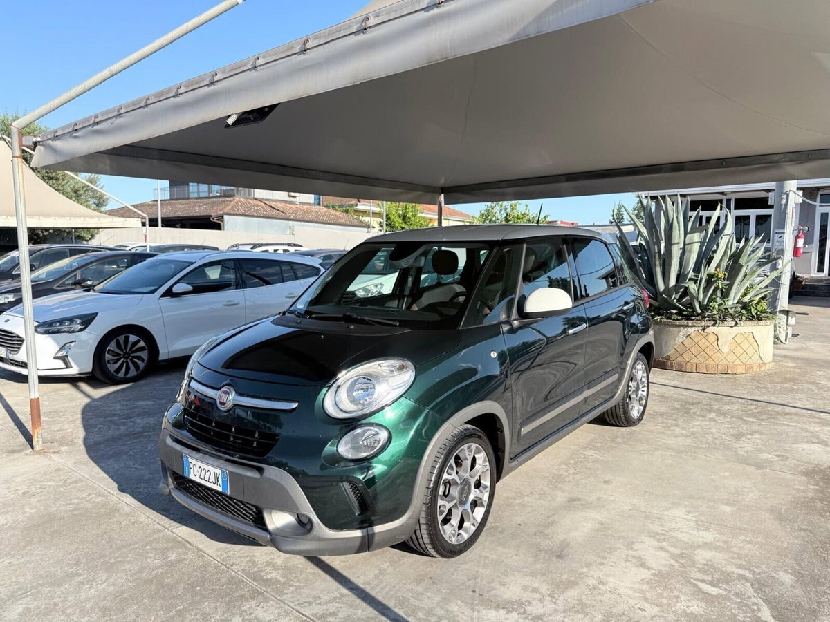 Fiat 500L 1.6 Multijet 105 CV Trekking (2)