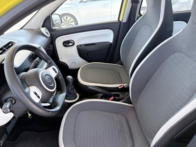Renault Twingo 1.0 SCe Live (10)