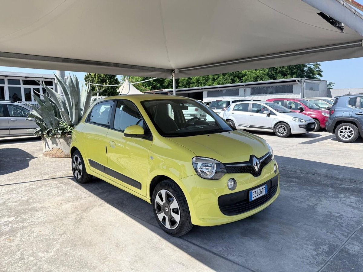 Renault Twingo 1.0 SCe Live (3)