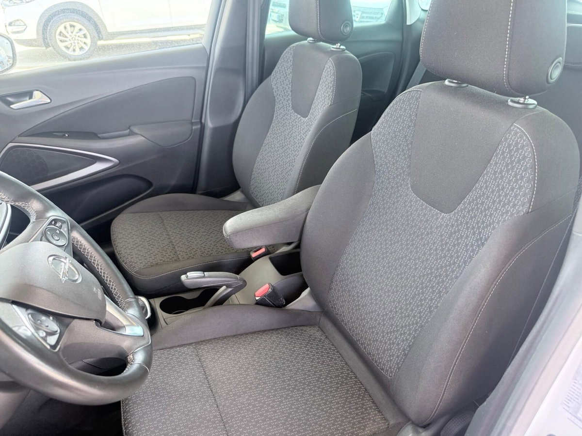 Opel Crossland 1.2 12V Start&Stop Elegance (11)