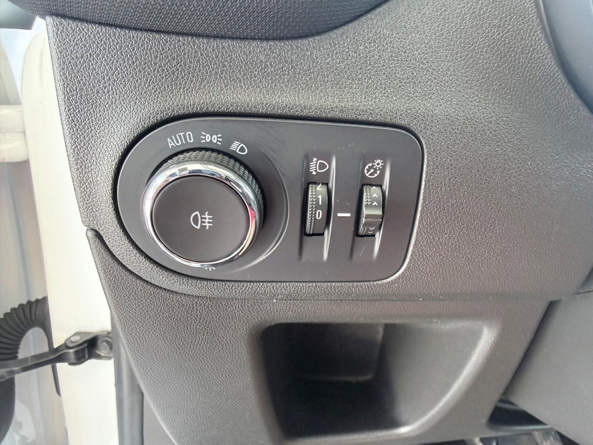 Opel Crossland 1.2 12V Start&Stop Elegance (19)