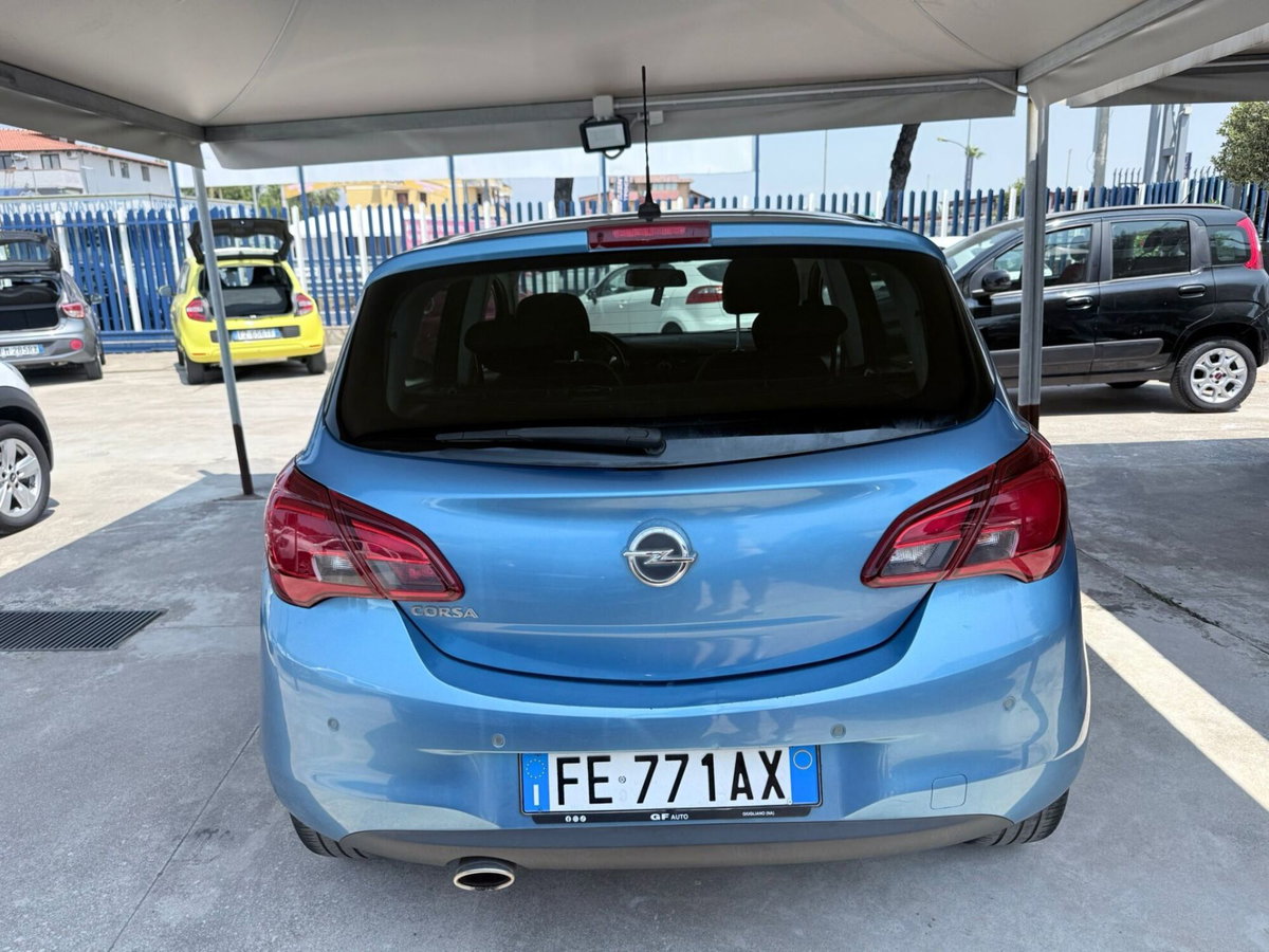 Opel Corsa 1.4 90CV GPL Tech 5 porte b-Color (4)
