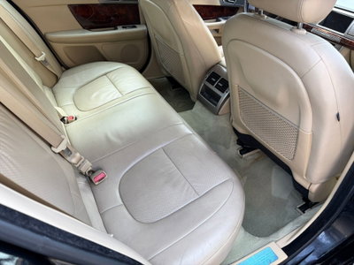 Jaguar XF 3.0 V6 Luxury (12)
