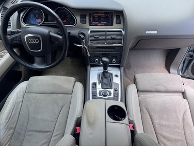Audi Q7 3.0 V6 TDI 233CV quattro tiptronic (13)