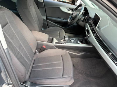Audi A4 Avant 2.0 TDI 150 CV ultra S tronic Business (10)