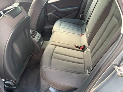 Audi A4 Avant 2.0 TDI 150 CV ultra S tronic Business (9)