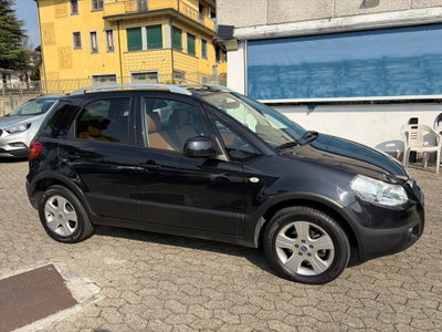 Fiat Sedici 1.6 16V 4x4 Emotion (2)